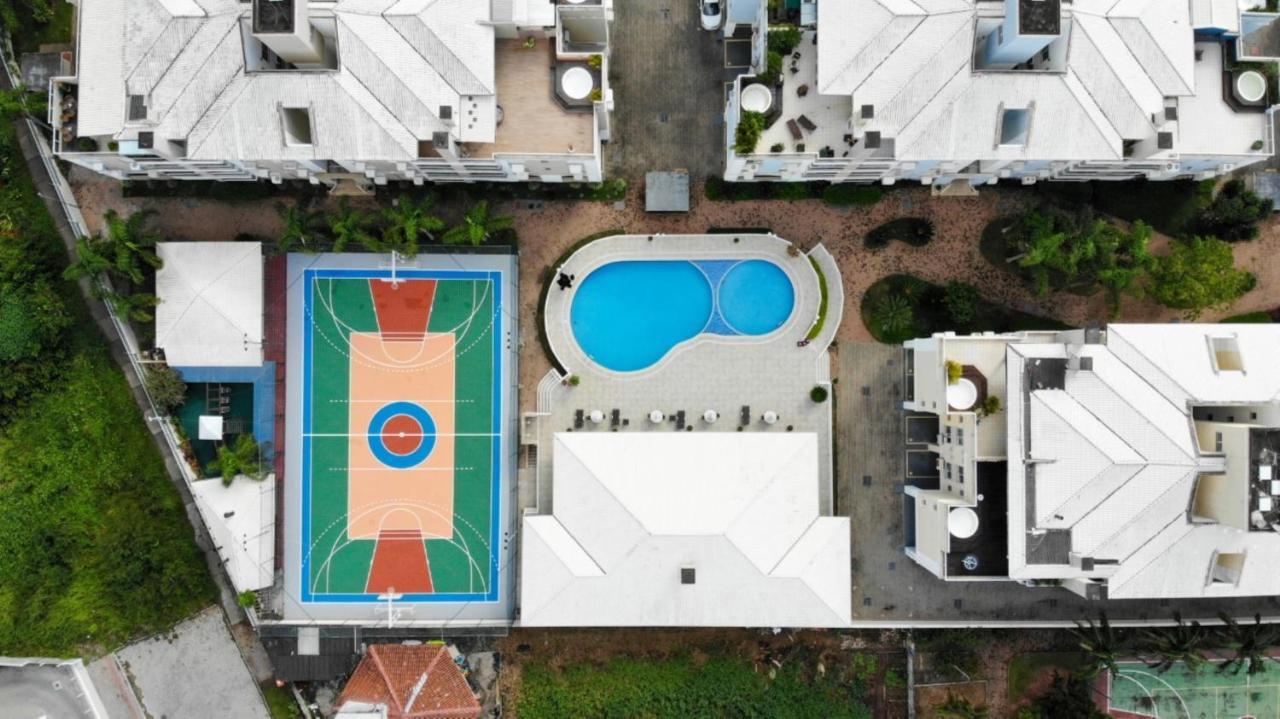 Villa Giardino - Condominio De Frente Para O Mar - Piscina, Quadra Esportiva, Churrasqueira - 5 Pessoas Florianópolis Kültér fotó