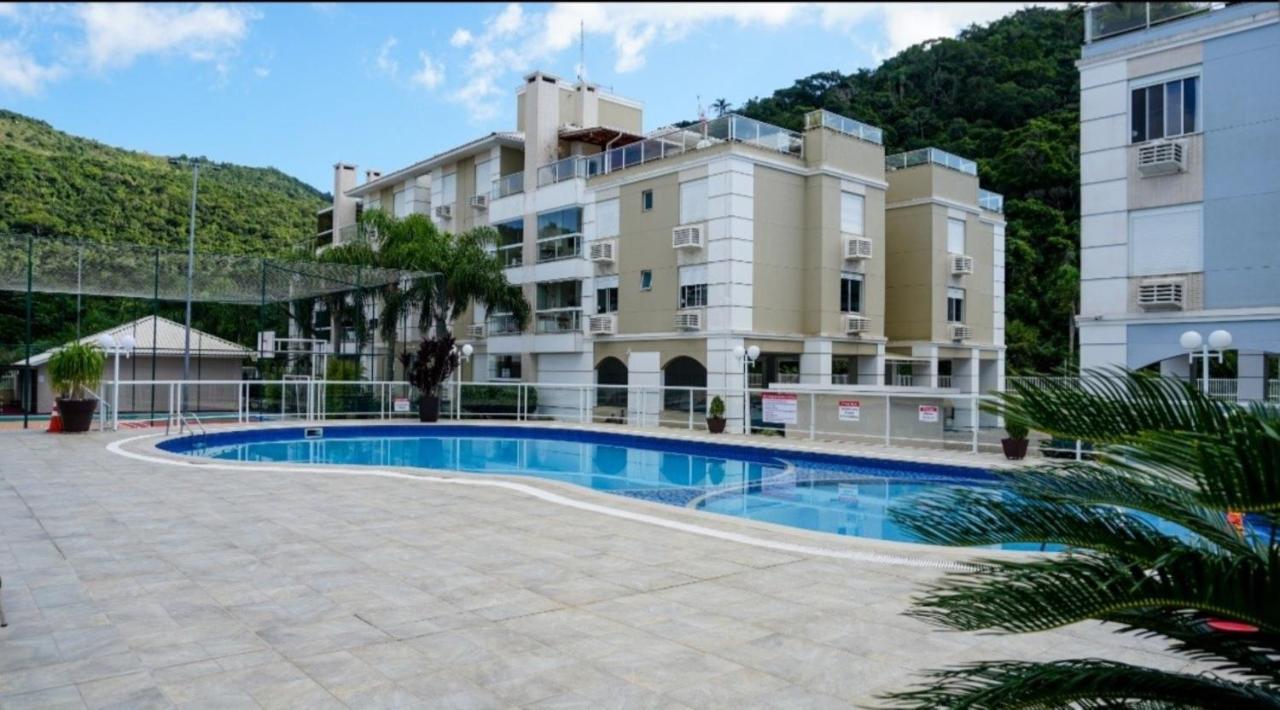 Villa Giardino - Condominio De Frente Para O Mar - Piscina, Quadra Esportiva, Churrasqueira - 5 Pessoas Florianópolis Kültér fotó